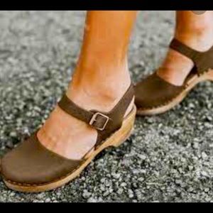 lotta’s from stockholm • low wood clogs• sz 38